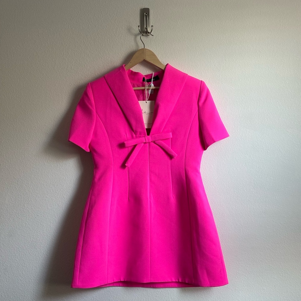 Florrie Short Sleeve Bow Mini Dress In Hot Pink